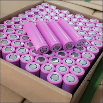21700 lithium batterij, 3.7V, capaciteit 5000mAh, ronde vorm, sterke licht zaklamp, stroom batterij voor elektrisch gereedschap